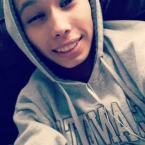 Meet your Posher, Luis reyes