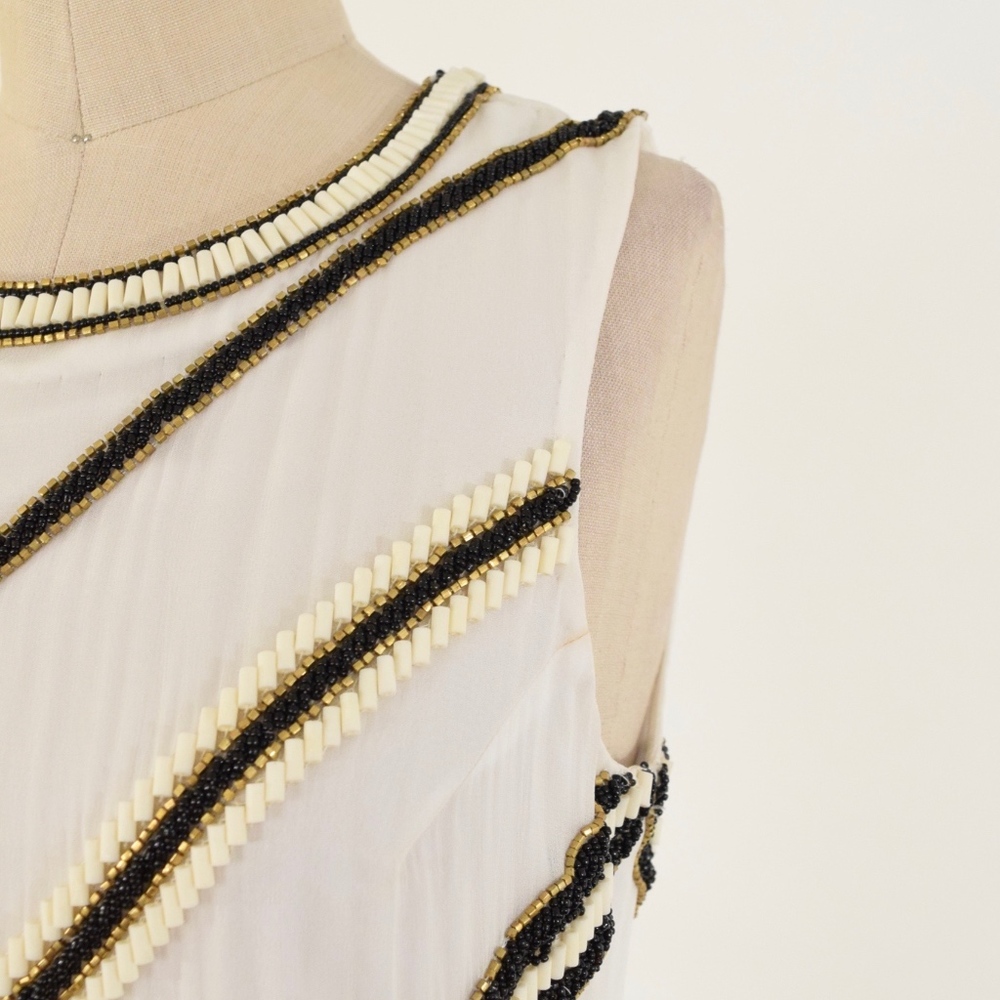 ❌SOLD❌Karina Grimaldi White Silk Beaded Mini Dress - Picture 3 of 8