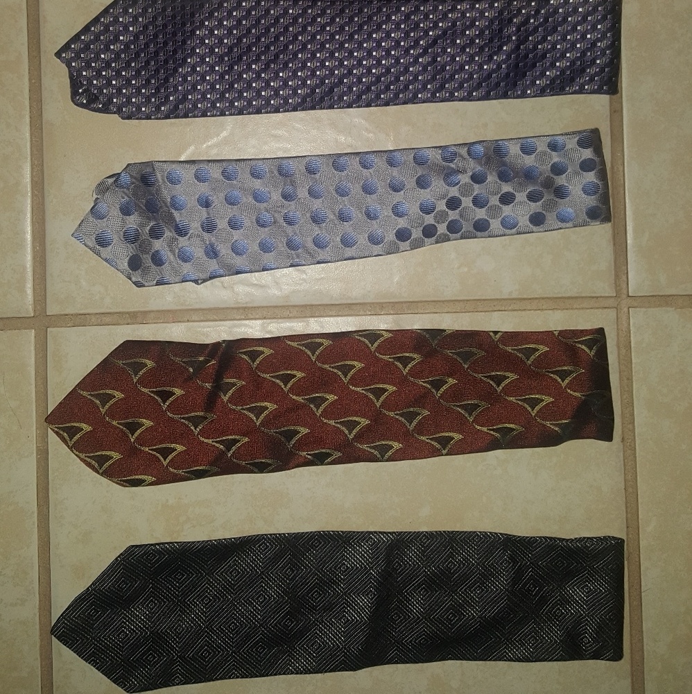 Lot of 5 men's ties