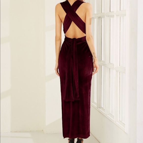 🆕🔥Stunning Convertible velvet gown - Picture 6 of 8