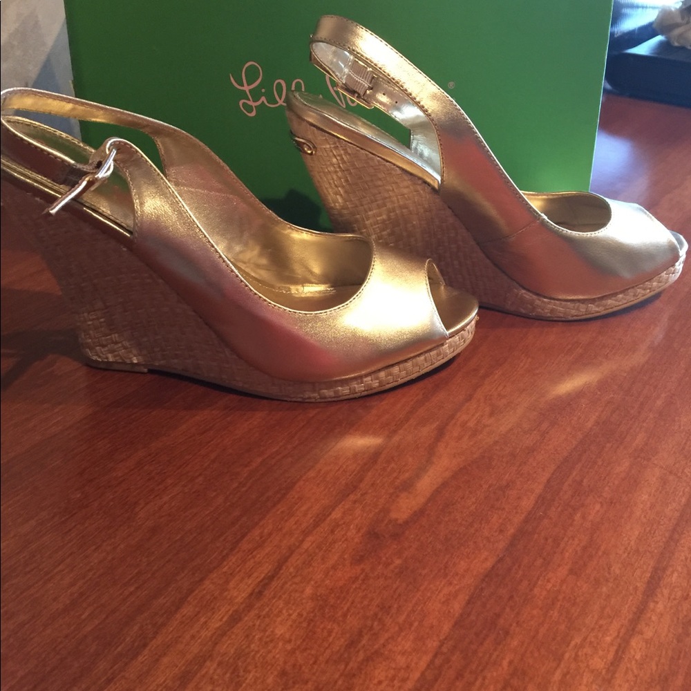 Lilly Pulitzer - Picture 2 of 7