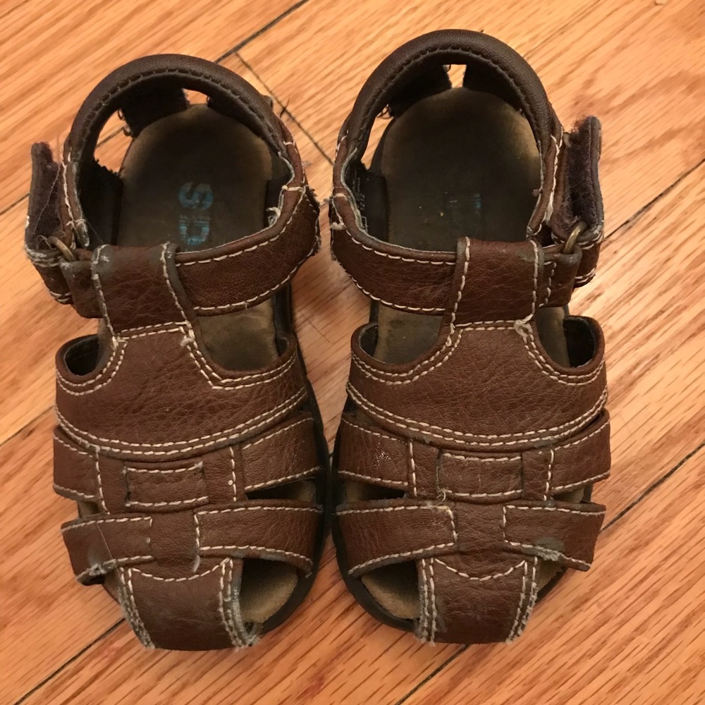 🔥BOGO🔥. Boys sandals