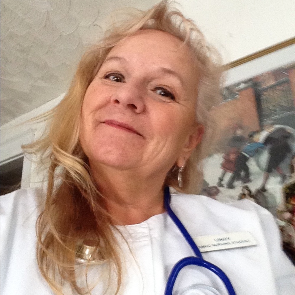Meet your Posher, Cynthia
