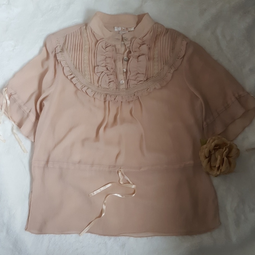 A Ribbon Tie Sheer Blouse
