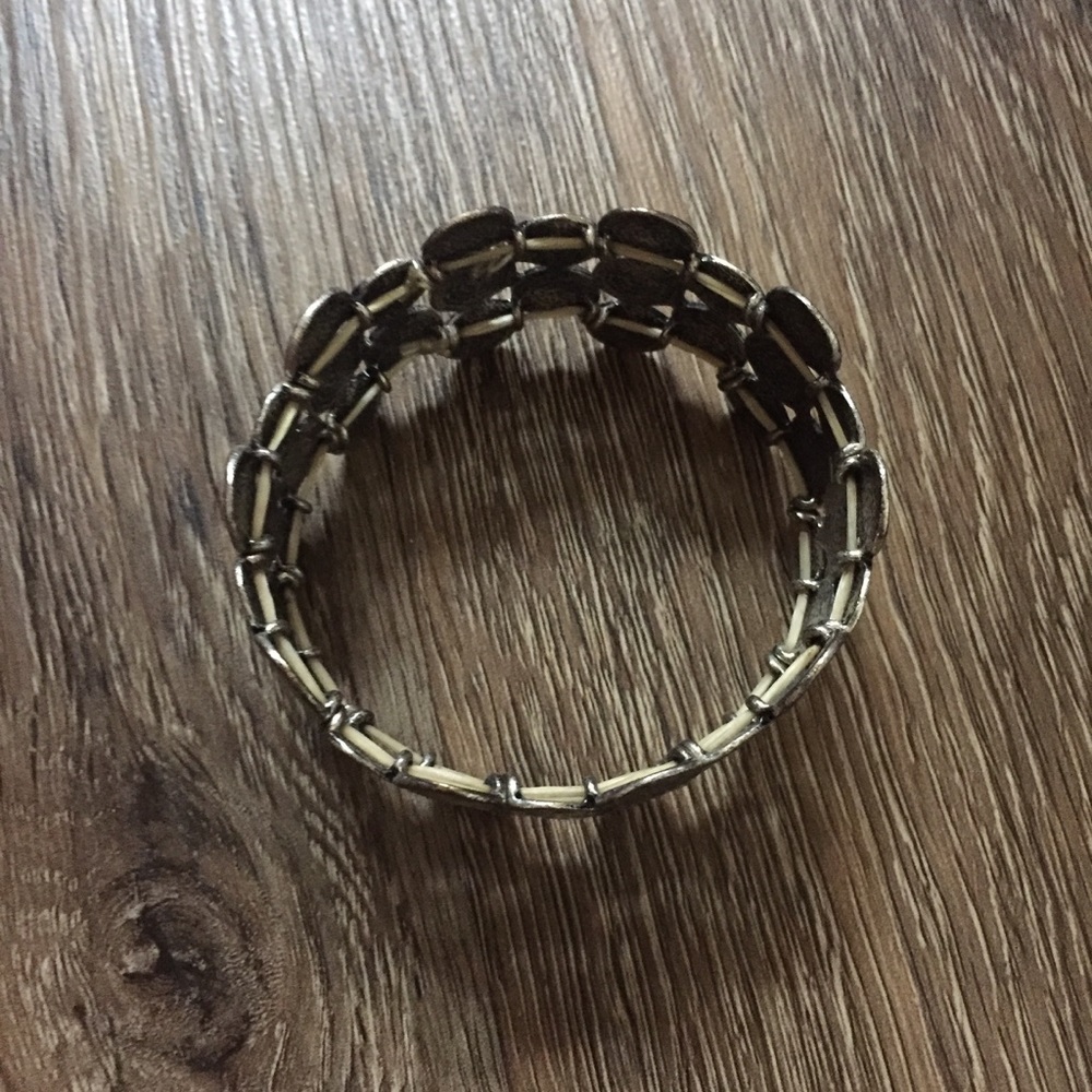 Rustic Silver Circle Pattern Bracelet - Picture 3 of 6