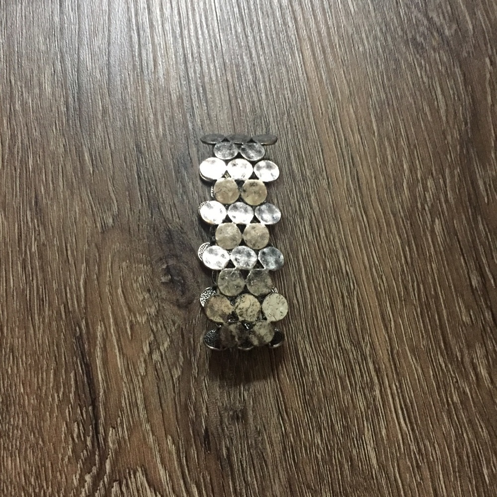 Rustic Silver Circle Pattern Bracelet - Picture 4 of 6