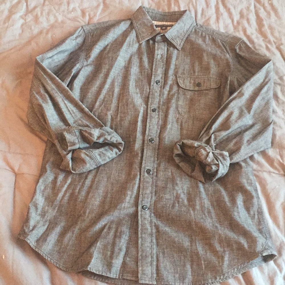 Banana Republic collared long sleeve