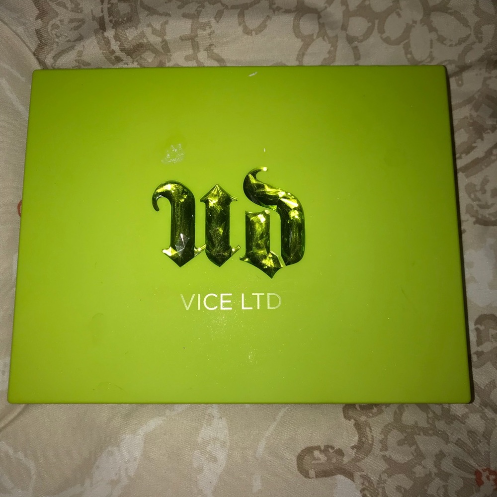 Limited Edition Urban Decay LTD Palette