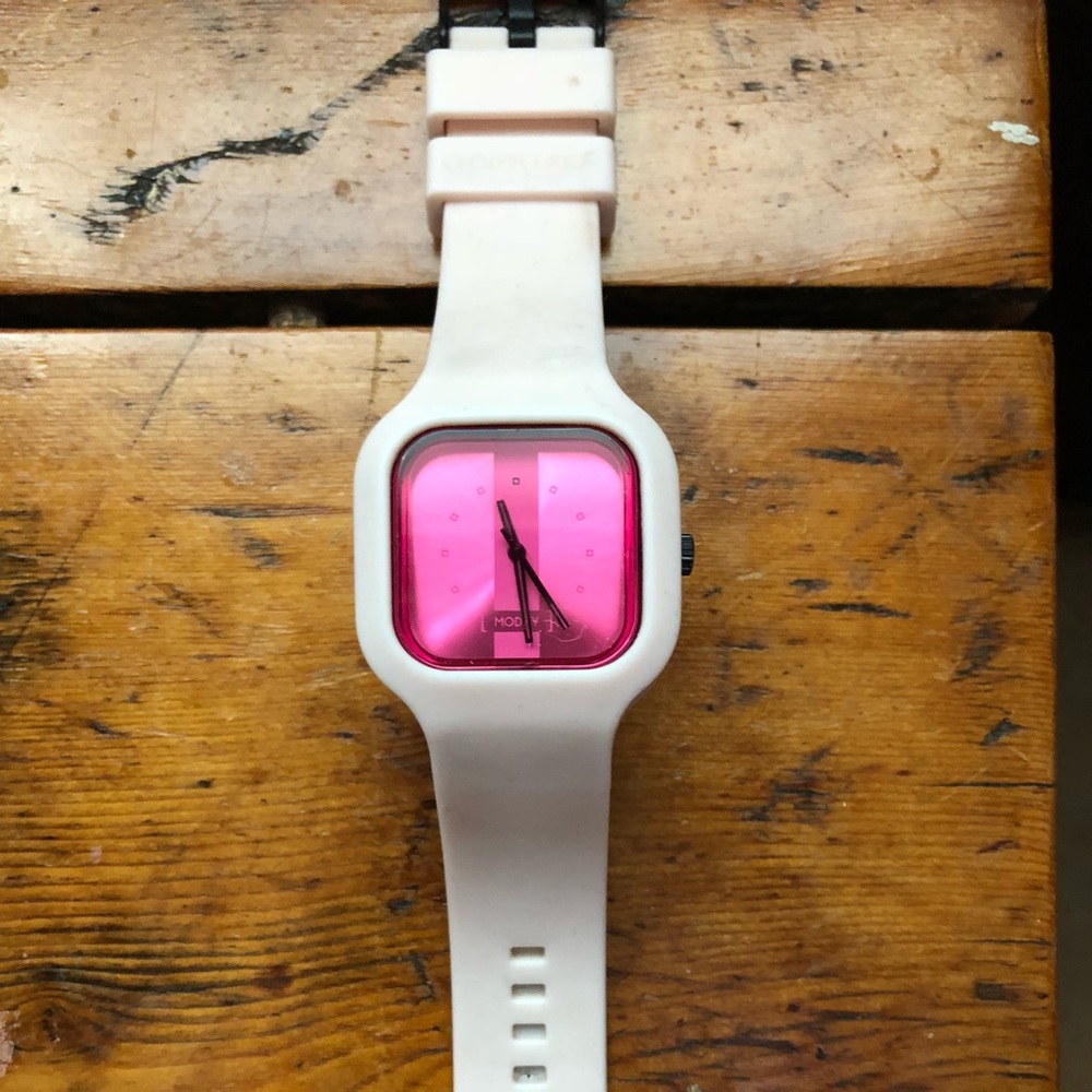 Modify Watch Pink Face with Pink Band