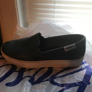 Puma shoes size 7