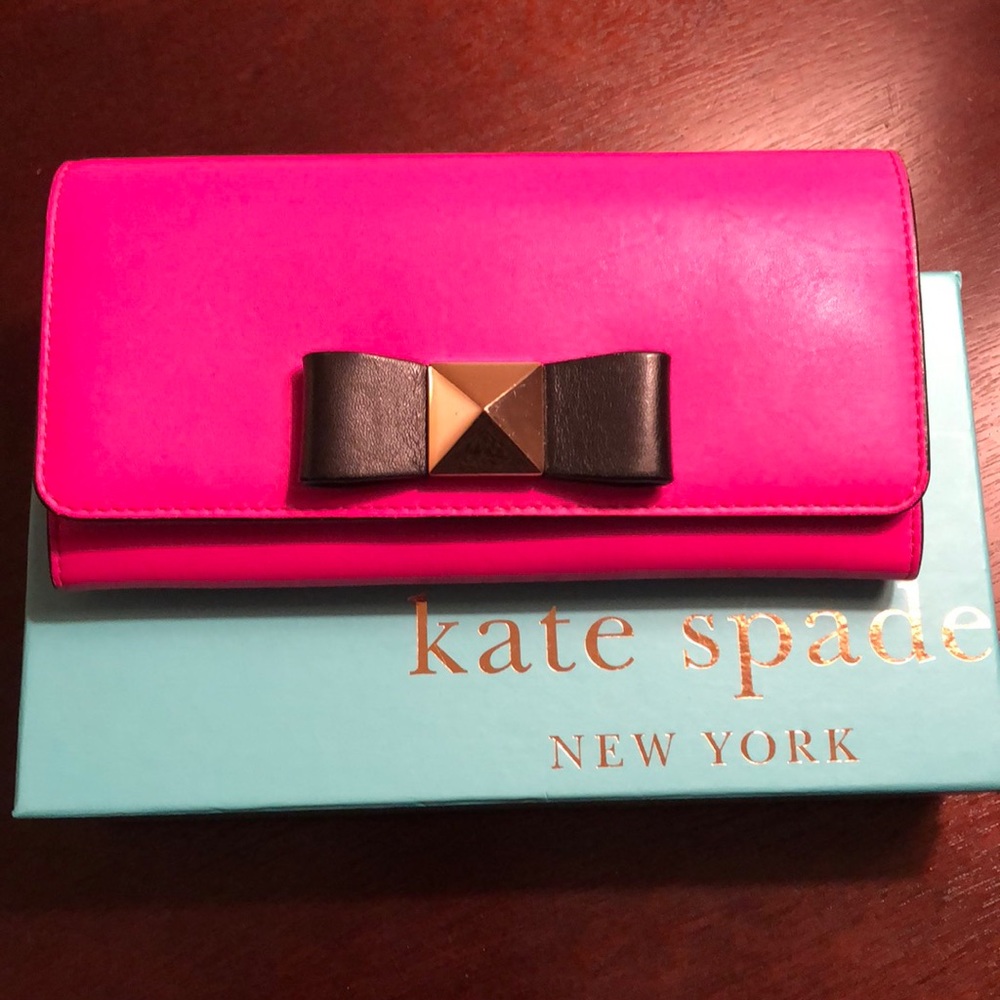 Kate Spade Wallet, Like NEW!