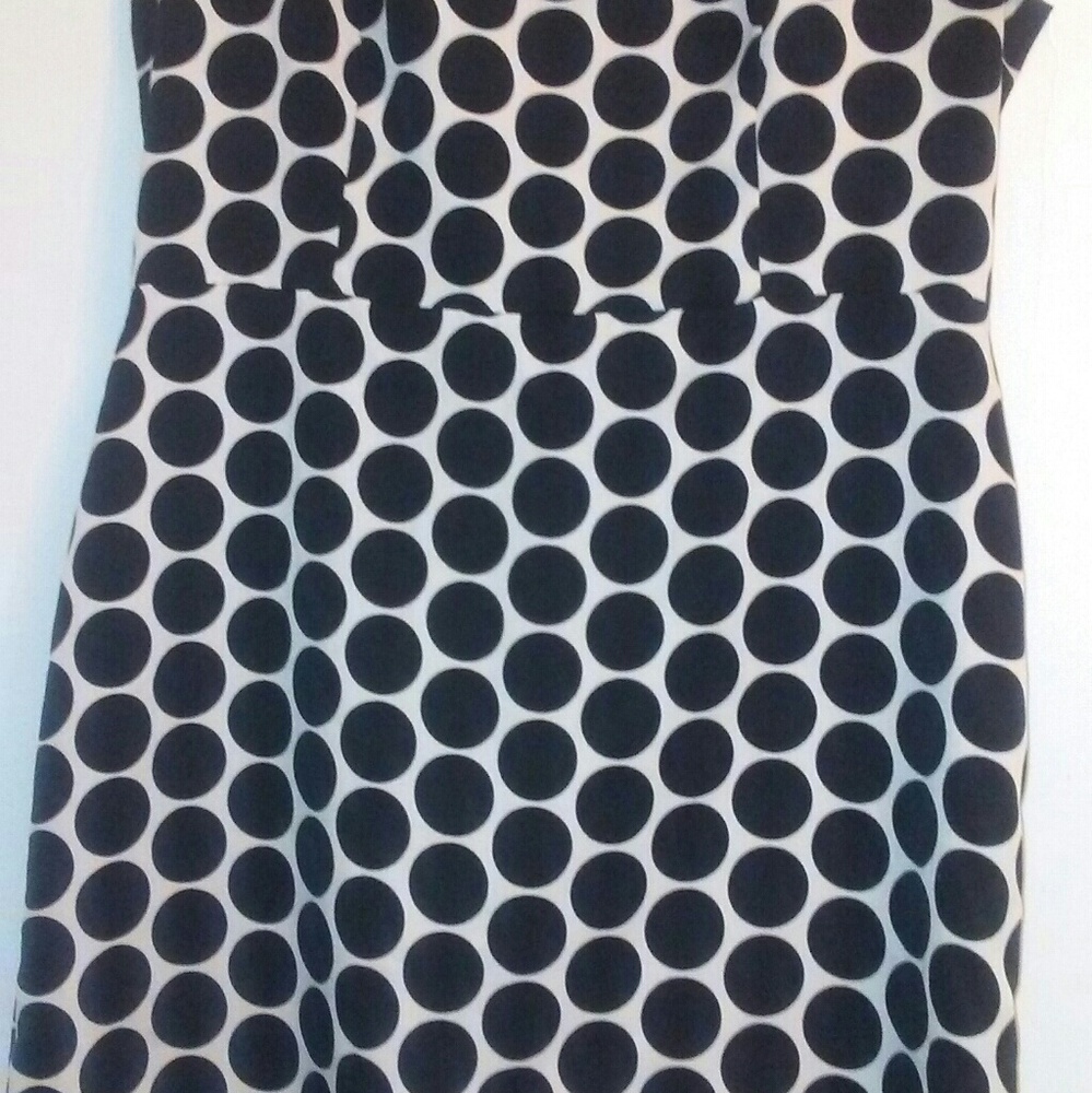 Womens polka dot knee length dress, by Worthingto.