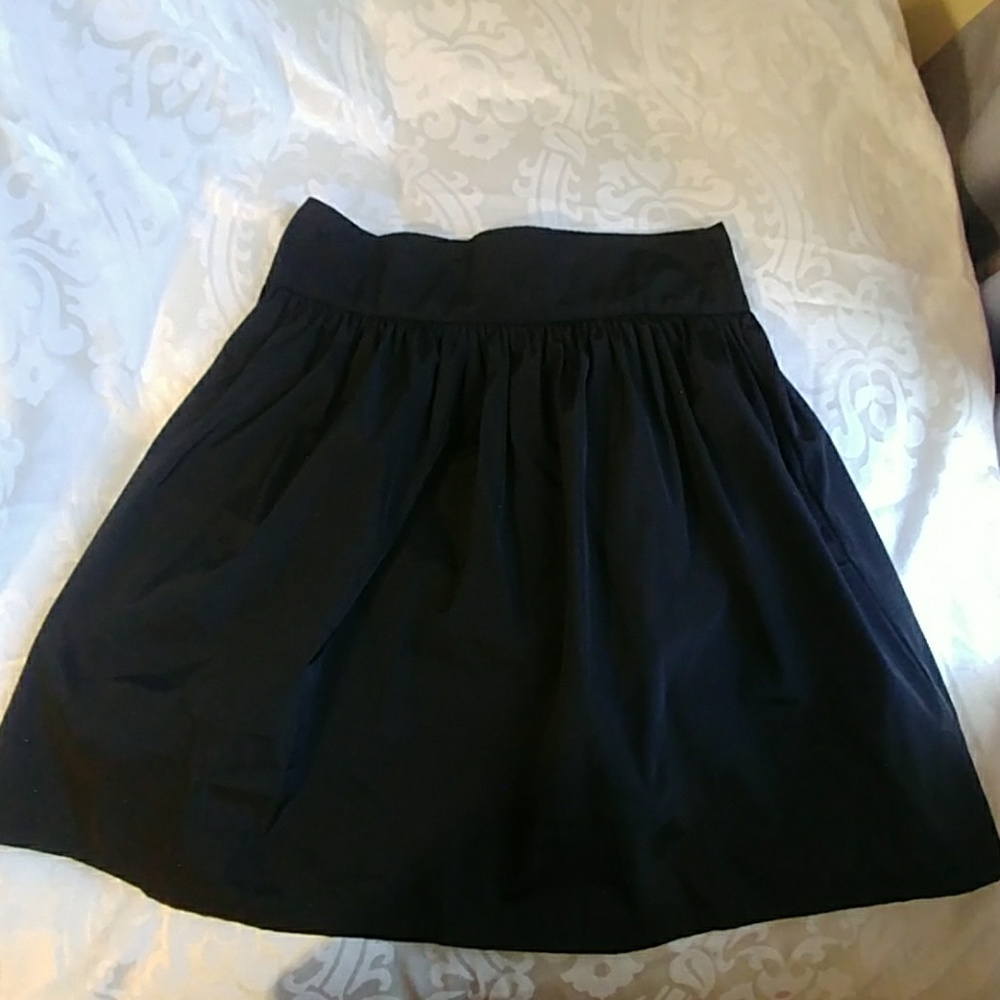 🍷SALE! Black mini skirt with pockets!