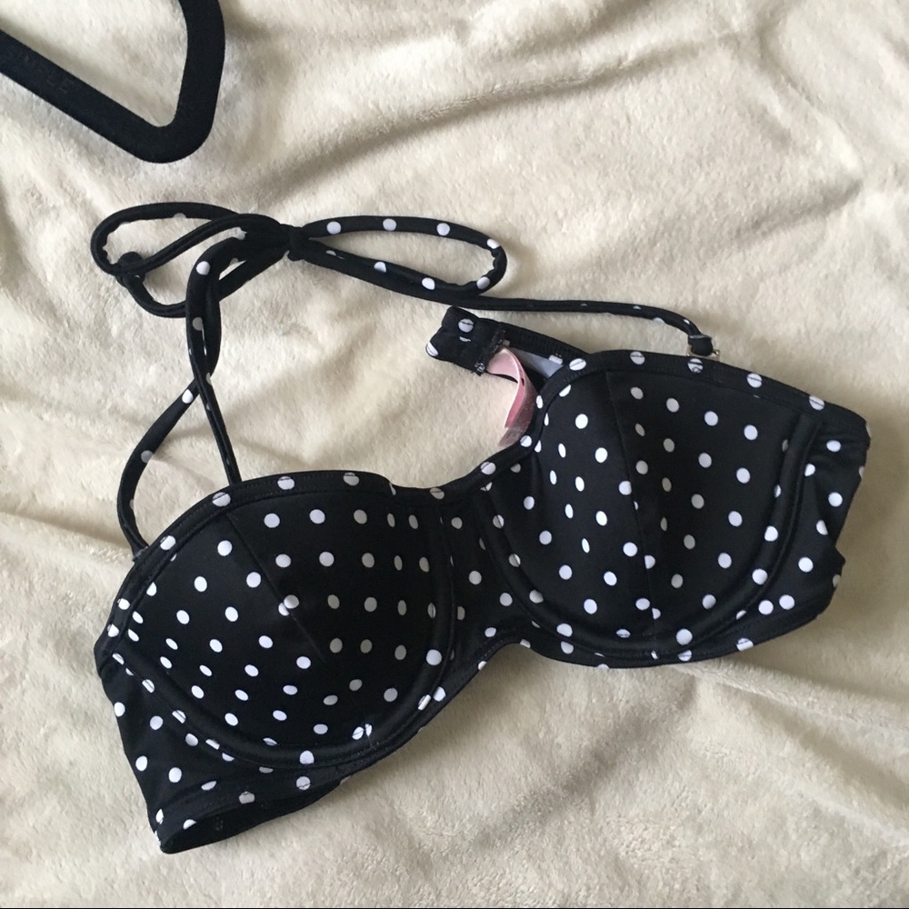 34A black and white polka dot bikini top