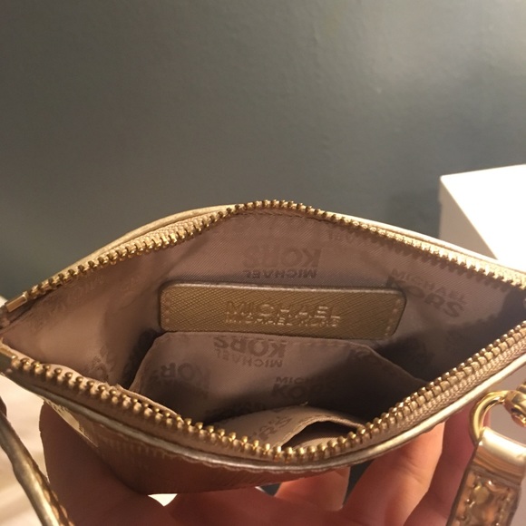 MIchael Kors Gold Mirror Leather Wristlet Wallet - Picture 2 of 2