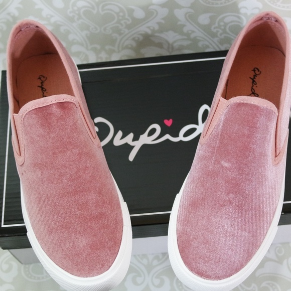 Qupid Blush Velvet Slip Ons - Picture 3 of 6