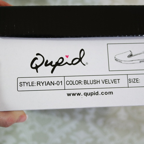 Qupid Blush Velvet Slip Ons - Picture 5 of 6