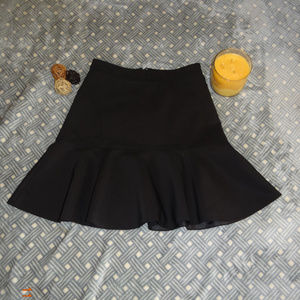 ELLE Black skirt flared size 2