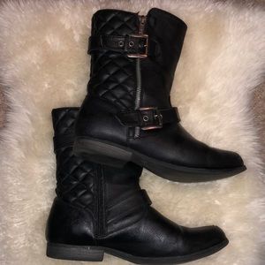 Black Boots‼️😉