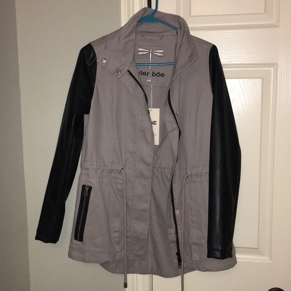 Tyler Boe Jacket - Picture 2 of 8