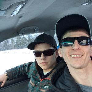 Meet your Posher, Cory