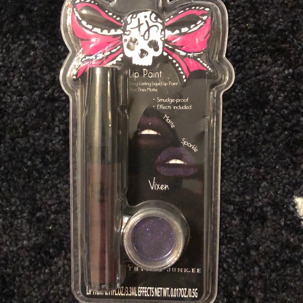 BNIB TATTOO JUNKEE LIP PAINT COLOR VIXEN