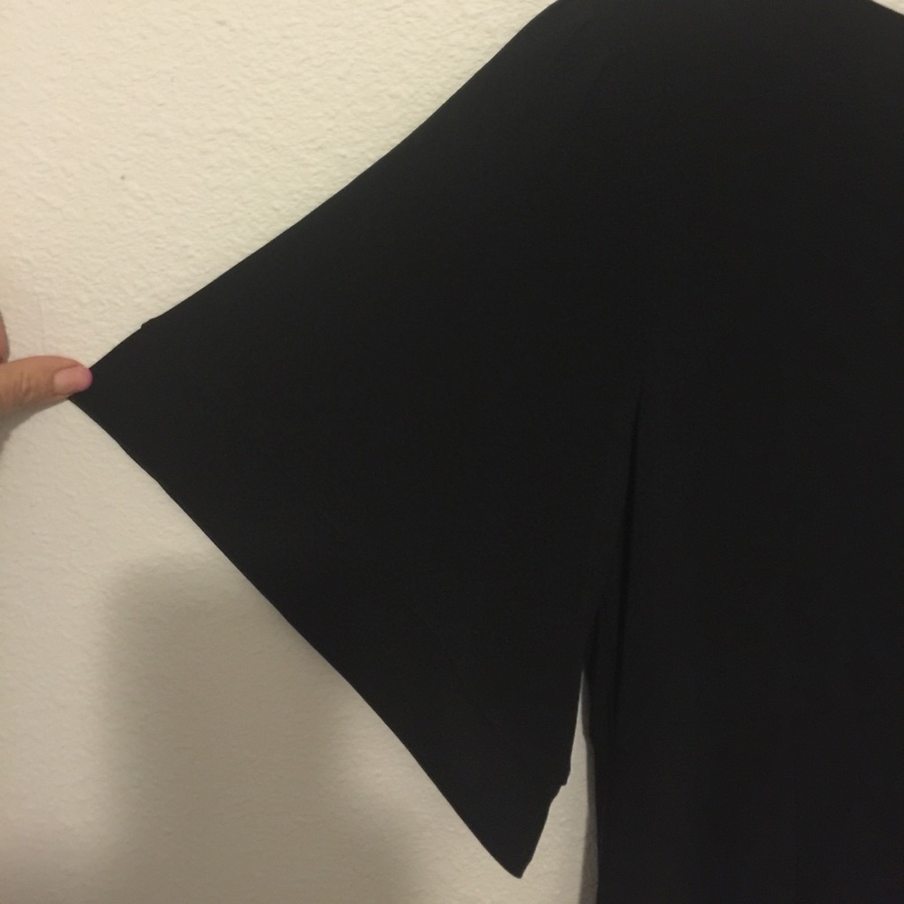 LBD - Picture 3 of 4