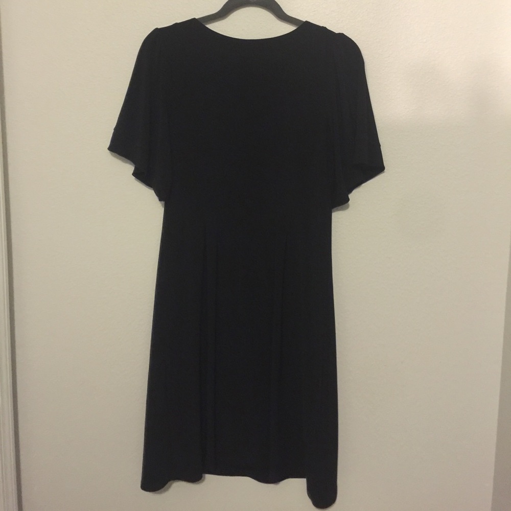 LBD - Picture 4 of 4