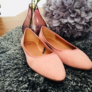 Soft Pink Round Pointy Toe Flats