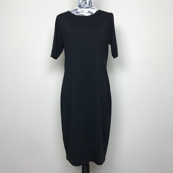 LuLaRoe Dresses & Skirts - LuLaRoe Julia Dress Solid Black RARE UNICORN