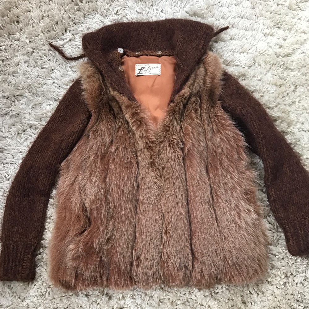 Cognac brown fox fur vest with detachable hood/arm