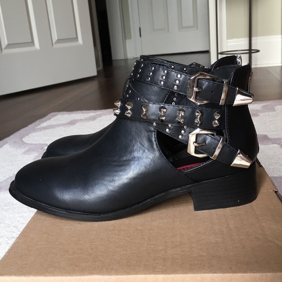 Buckle Strap Ankle Boot - ASOS - Picture 3 of 8