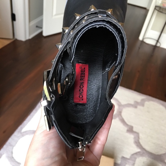 Buckle Strap Ankle Boot - ASOS - Picture 6 of 8