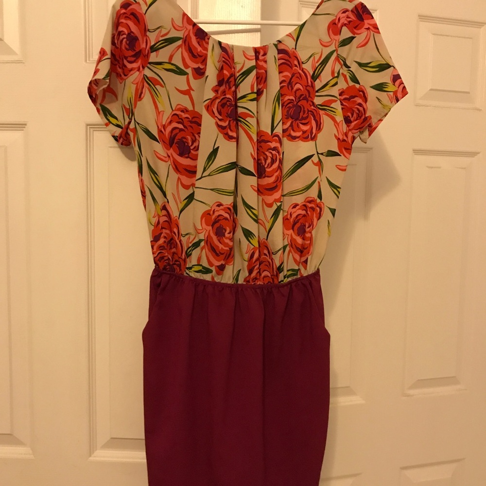 Two toned dress wth roses and peek a boo back