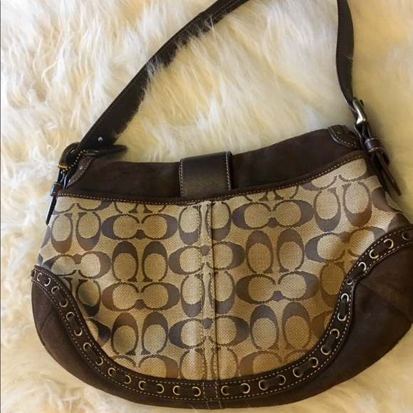 Classic Coach brown leather purse - Picture 3 of 7