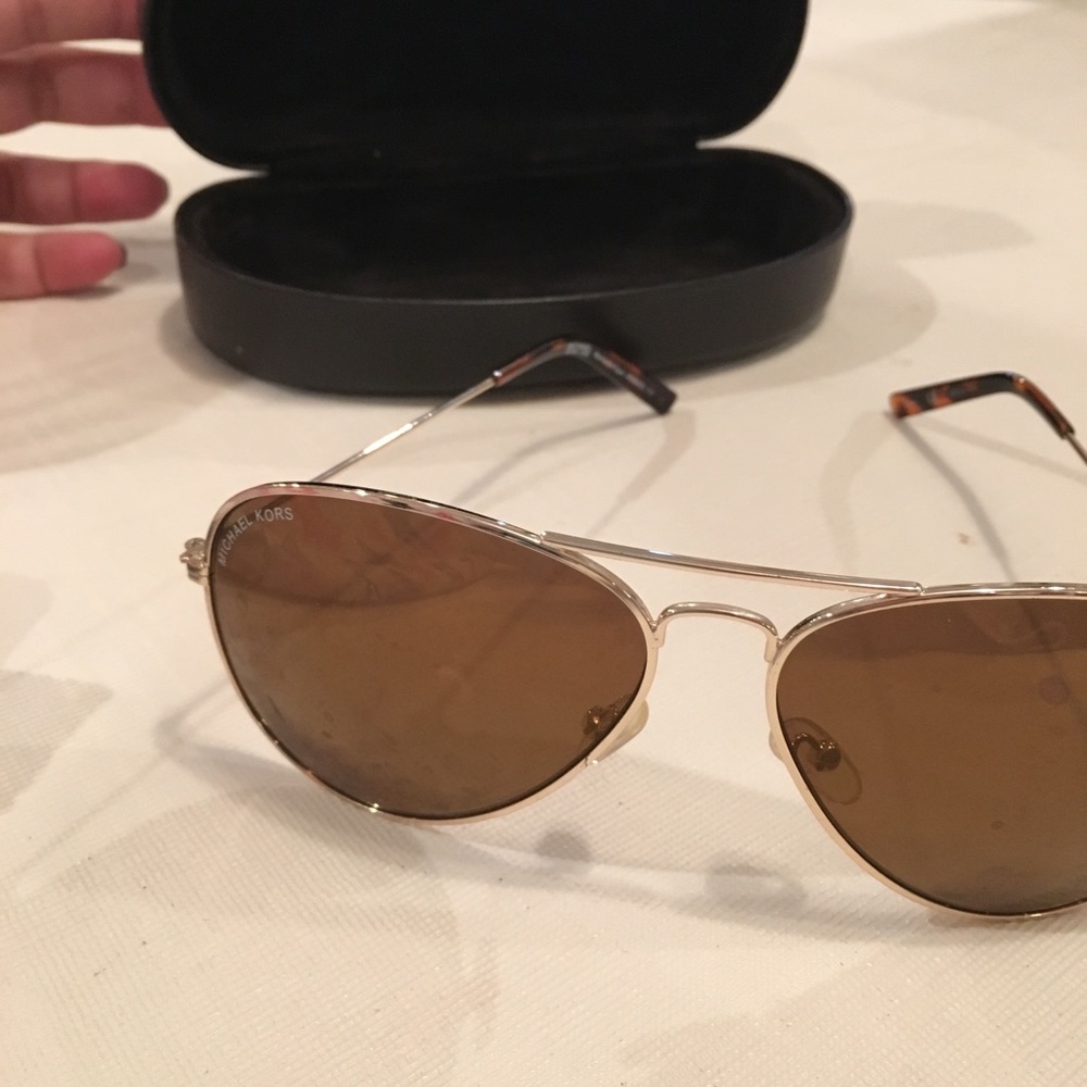 Michael Kors Kennedy flash sunglasses