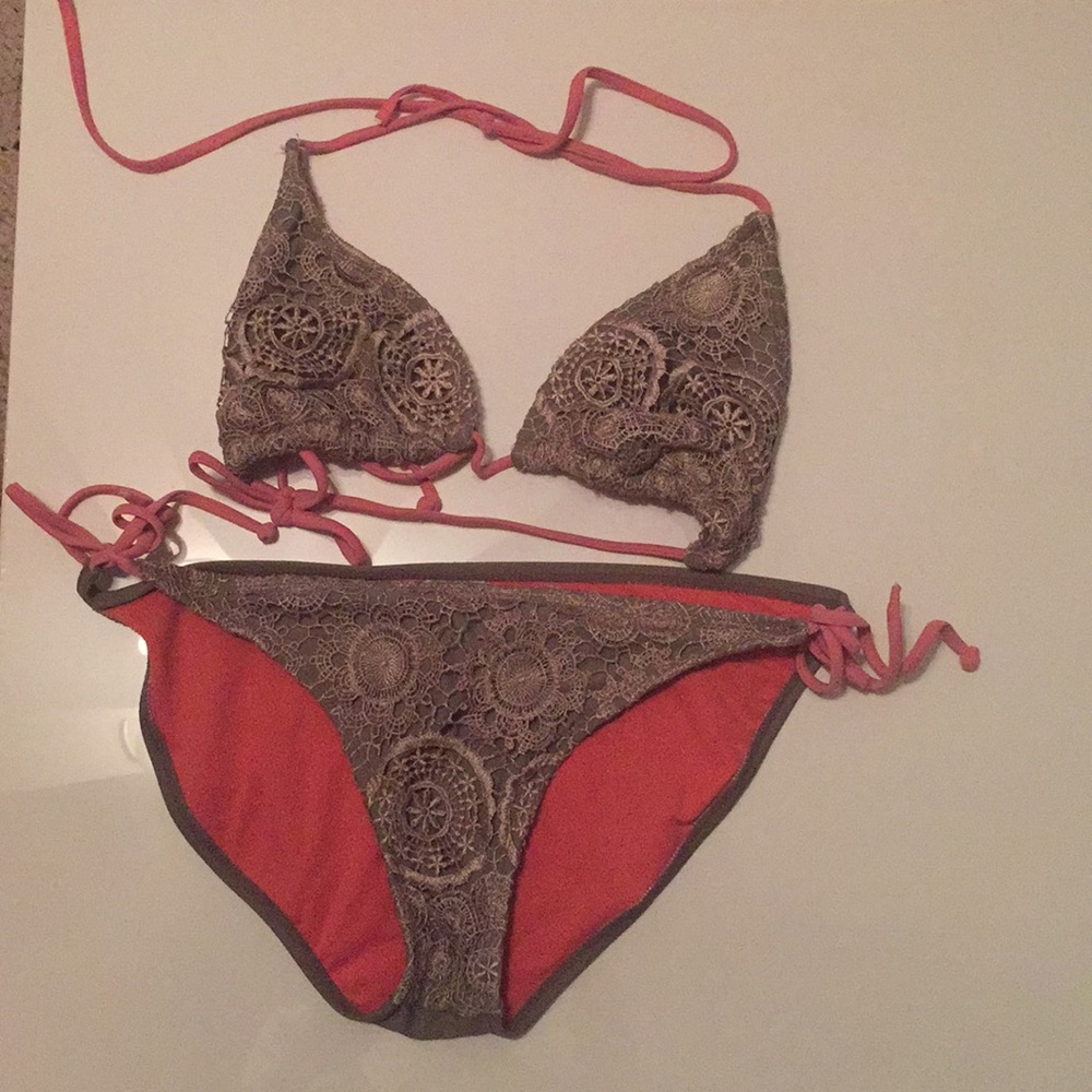 Bikini L