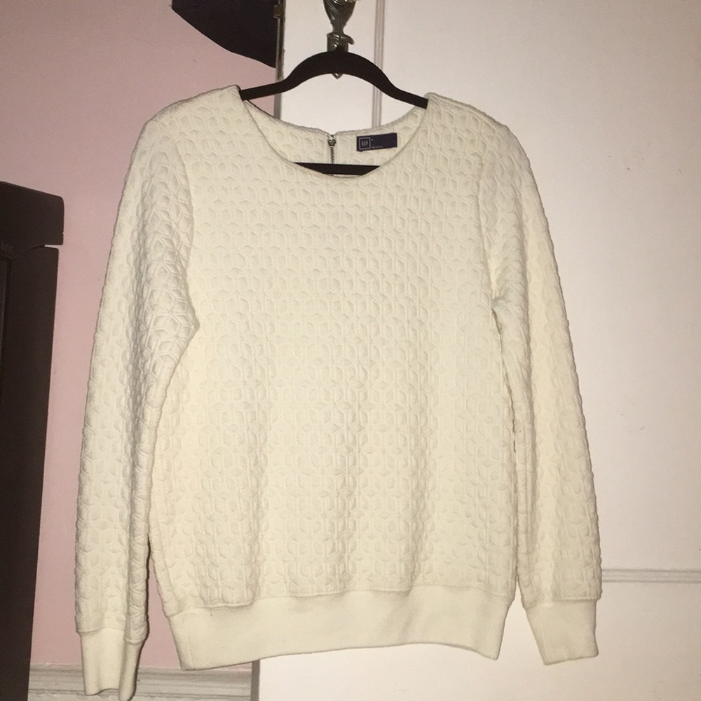 WHITE CREW NECK SWEATER FROM GAP