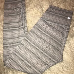 Wunder Under Hi-Rise 7/8 Tight Luxtreme✨