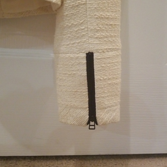 Jacket - Picture 5 of 5