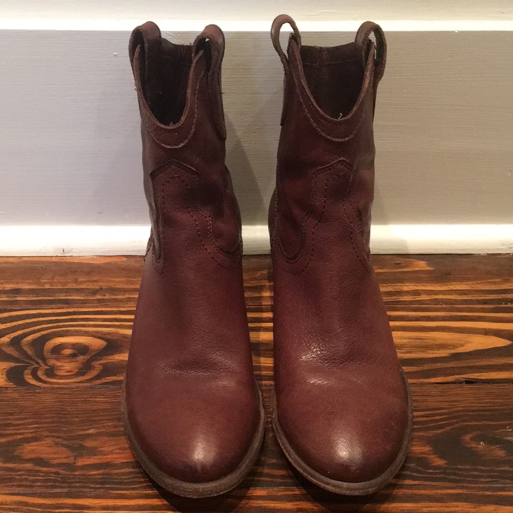 Frye Carson Ankle Boot Brown Leather 7 M