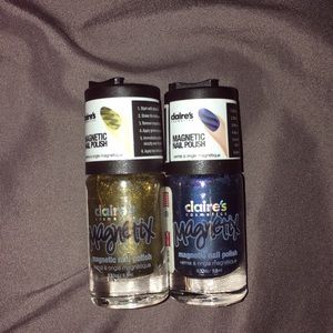 Magnetic Nail Polish