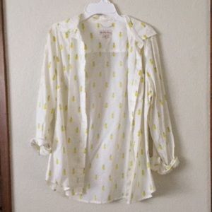 Pineapple print button down