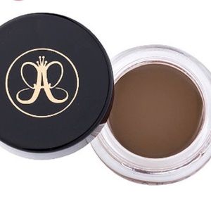 Anastasia Dipbrow Pomade