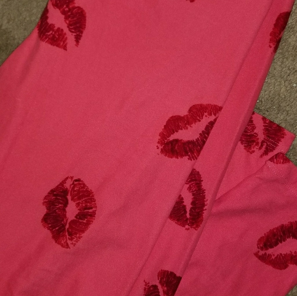 Lularoe Lip Leggings