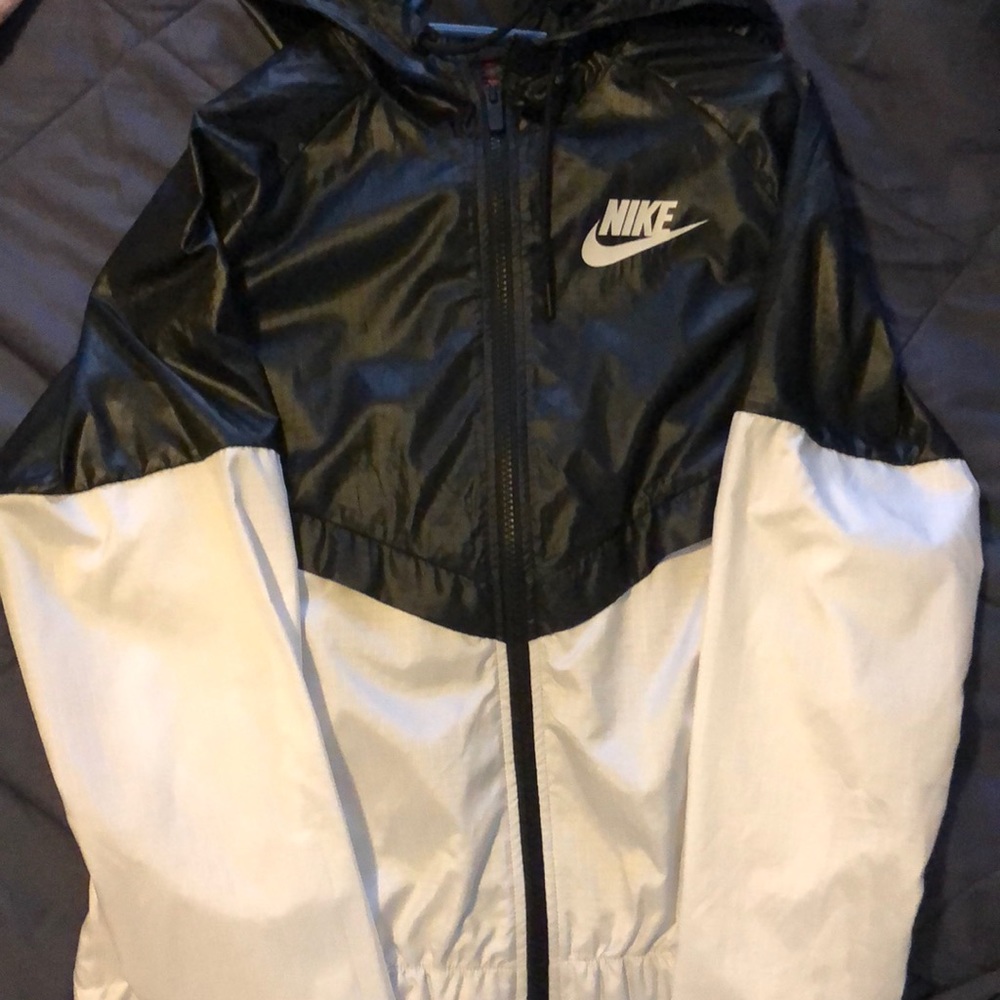 Nike windbeaker