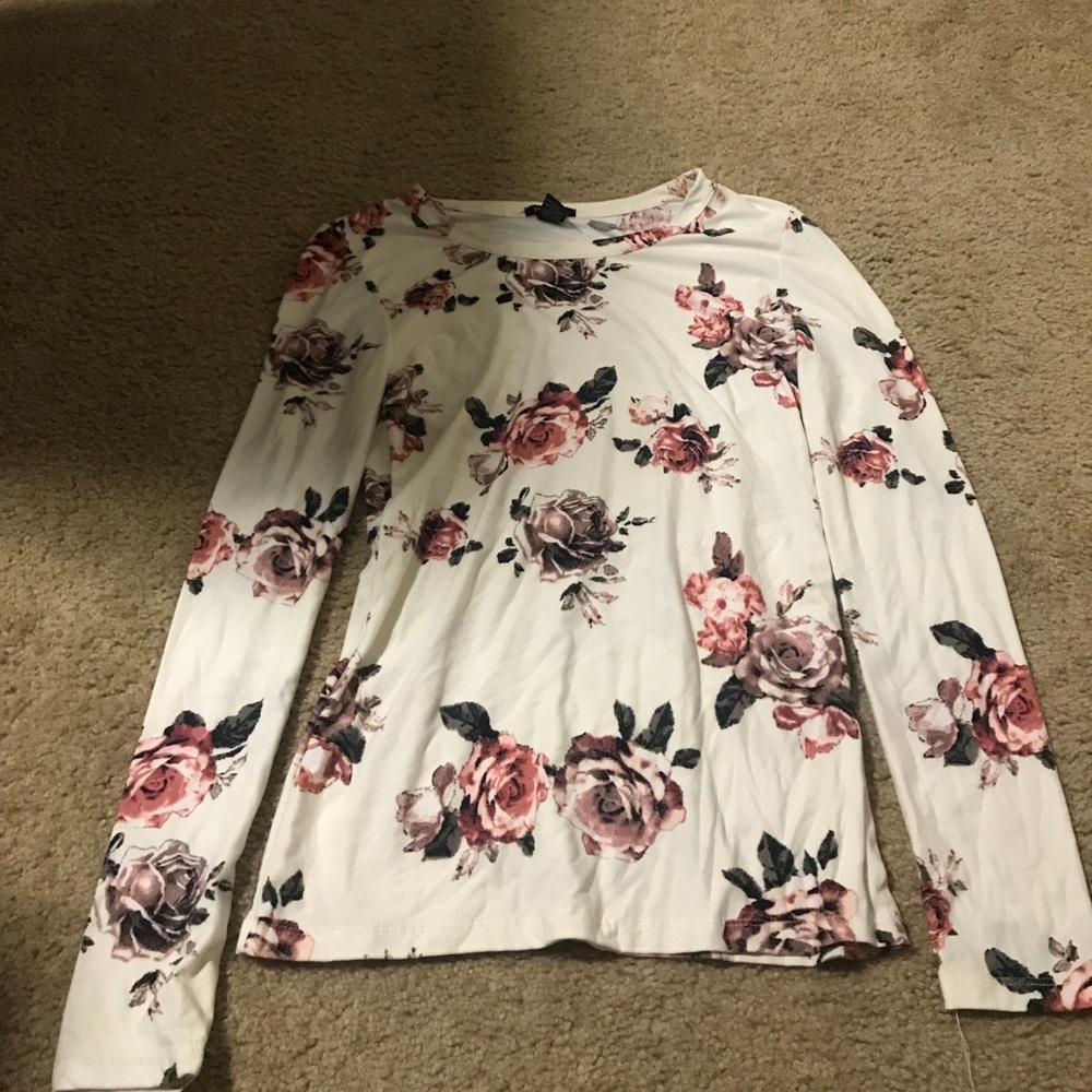 Rue 21 floral long sleeve shirt