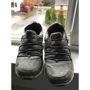 Skechers: Flex Sole, Sport Tennis Shoes!