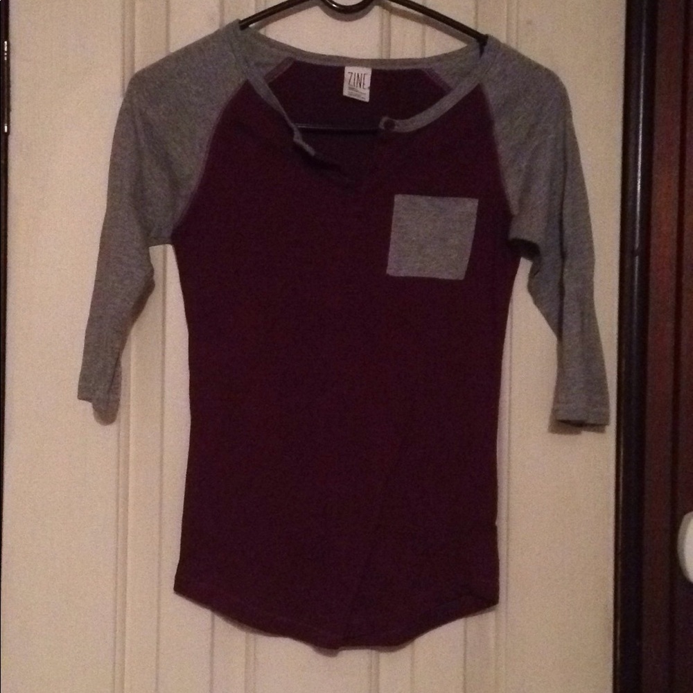 3/4 sleeve baseball tee