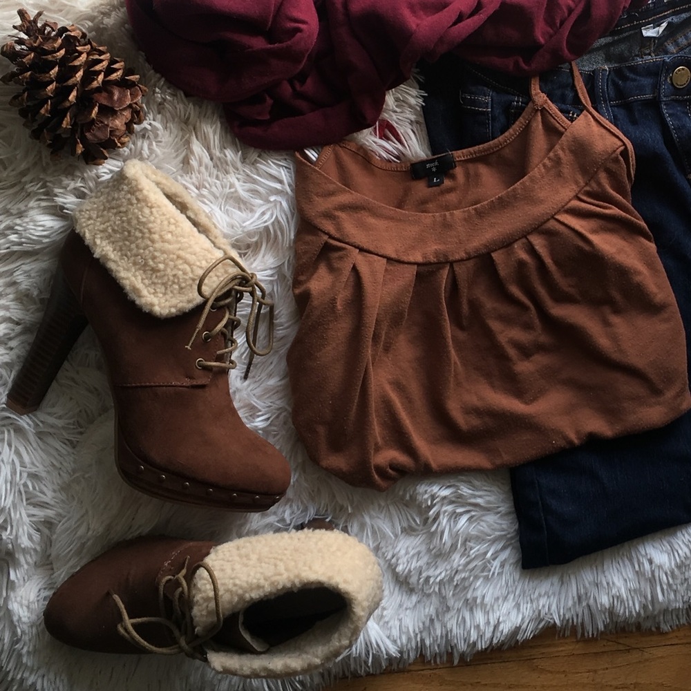 💋Sale Brown Simple Tank Top from Stash CCO